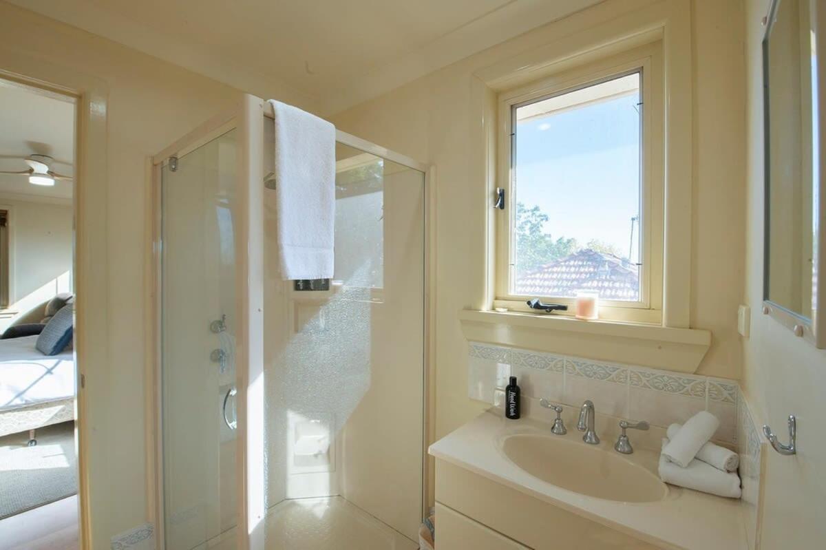 Tranquil Taylor - Two-Storey Cbd Family Home, Bbq Dubbo Eksteriør bilde